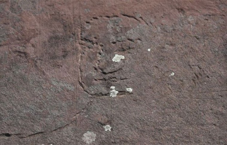 Các nhà khoa học tìm thấy hình Đức Phật khắc trên đá ở Siberia